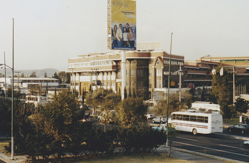 Comunidad estudiantil en etapa de expansión académica de IUEM